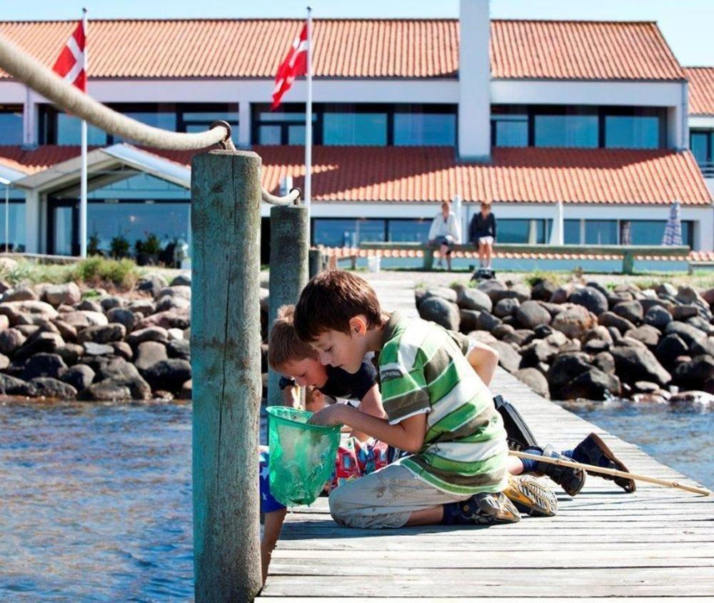 Langhoff & Juul Boutique Hotel Og Restaurant Ebeltoft Exterior photo